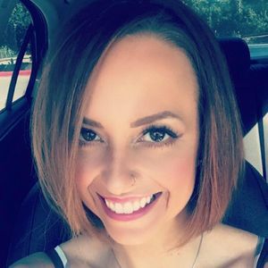 Meet your Posher, Faith