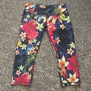 Calia compression Capri