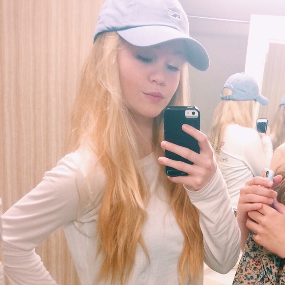 SOLD On Ⓜ️! Vineyard Vines hat - Picture 4 of 4