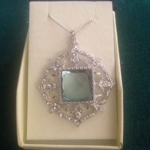 Gorgeous diamond blue aquamarine stone pendant new