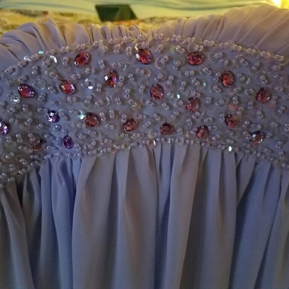 Dress - Picture 2 of 4