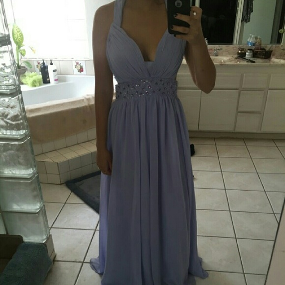 Dress - Picture 3 of 4