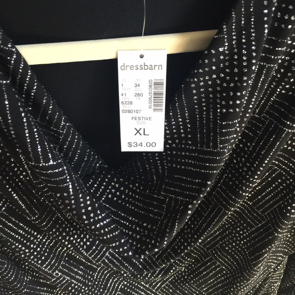 Beautiful sparkling long sleeve dress shirt!