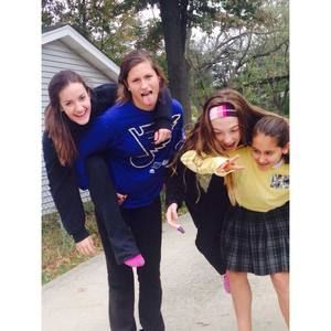 Meet your Posher, Kacie