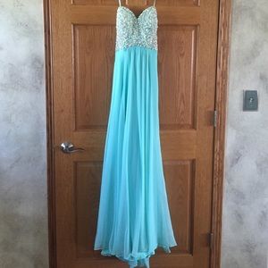 La Femme prom dress