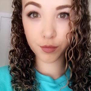 Meet your Posher, Abigail