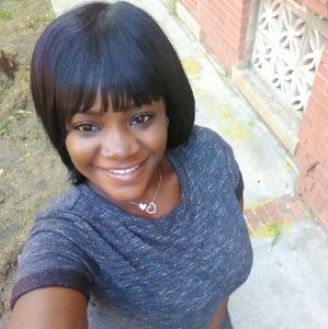 Meet your Posher, Quency