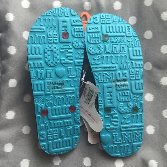sandals - Picture 2 of 2