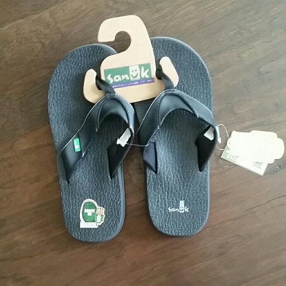 Men's Sanuk flip flops