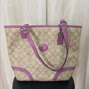 Coach Outlet Shoulder Bag