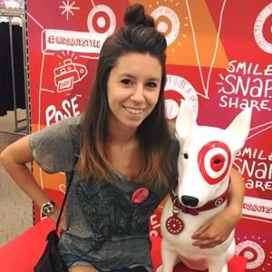 Meet your Posher, Carly