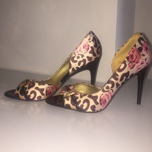 Carlos Santana Miracle Animal Print Heels