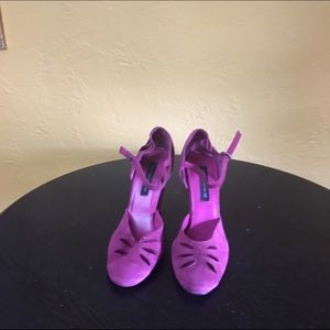 Steve Madden pink suede wedges