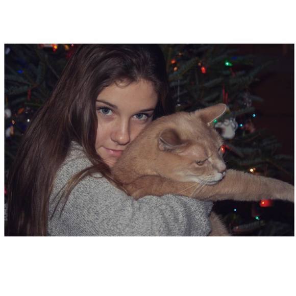 Meet your Posher, Claire