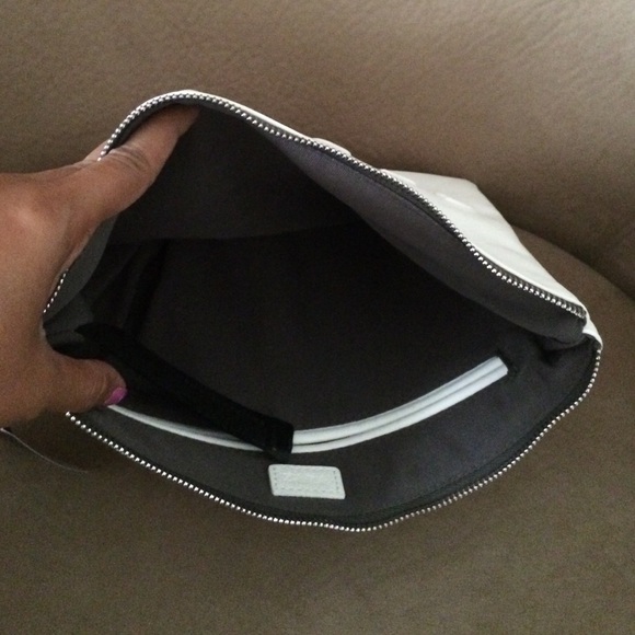 Zara Stressed But Well Dressed Clutch - Picture 3 of 4