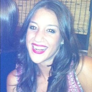 Meet your Posher, Alyson