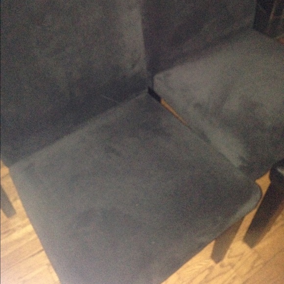 2 chairs