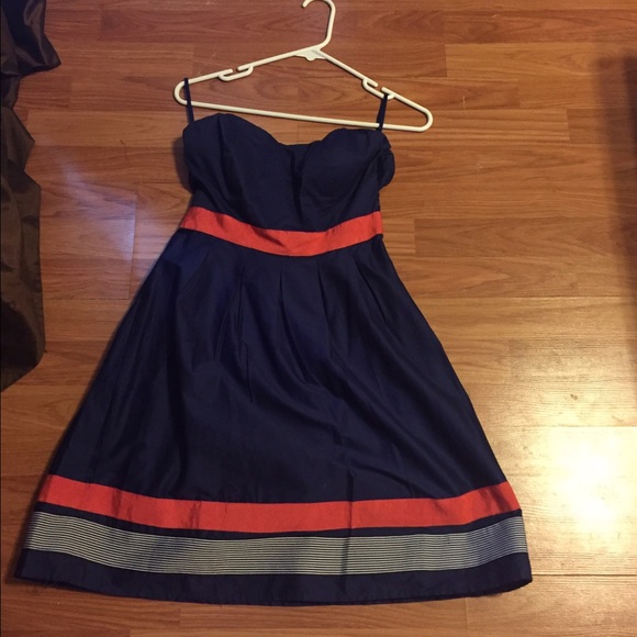 Francescas sweetheart coral and navy fitted dress