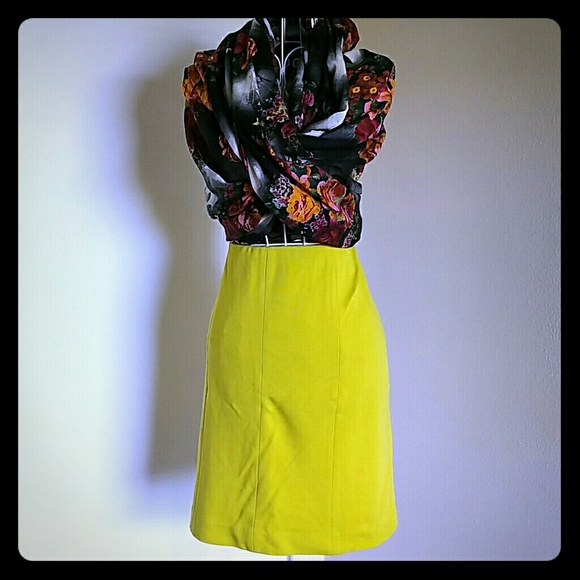 Ann Taylor Chartreuse Lined Pencil Skirt