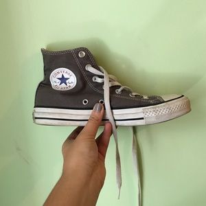 CONVERSE Chuck Taylor's