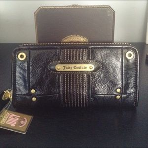 Juicy Couture Wallet