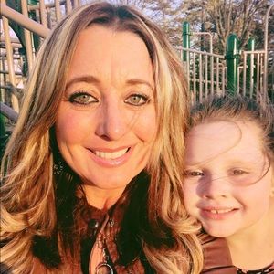 Meet your Posher, Christine