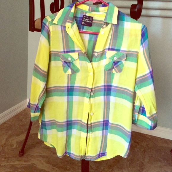 American eagle button up flannel