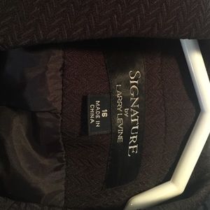 Business pant suit Signature by Larry Levine