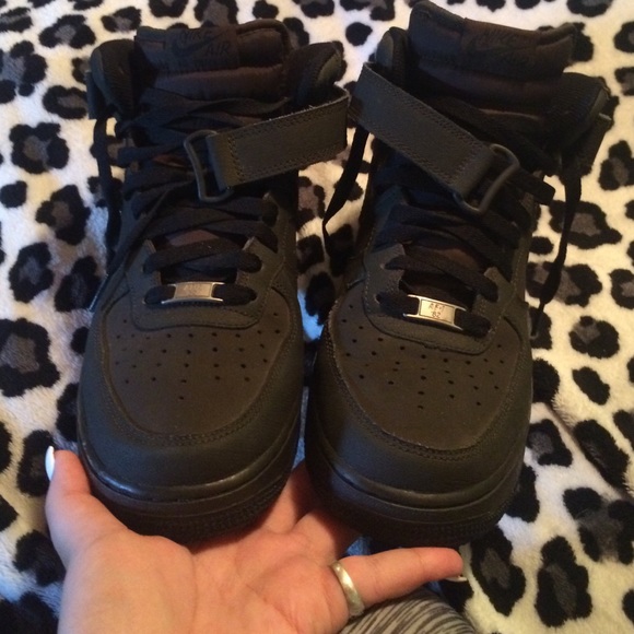 Nike Air Force 1
