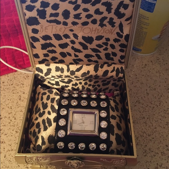 Betsy Johnson. Black leather studded watch . - Picture 1 of 5