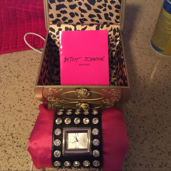 Betsy Johnson. Black leather studded watch . - Picture 2 of 5