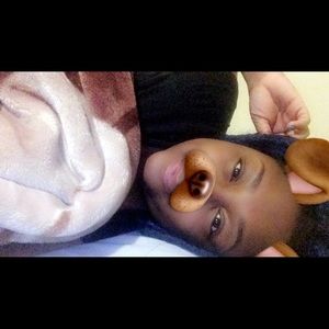 Meet your Posher, Christiana