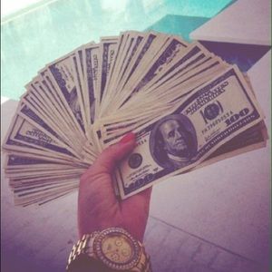 Meet your Posher, Karla