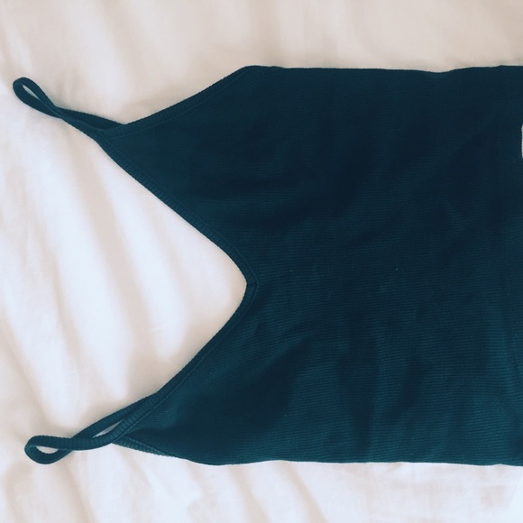 Forest green tank🌙