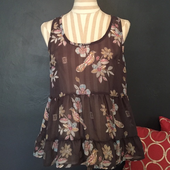 Mossimo gray floral birds ruffled blouse