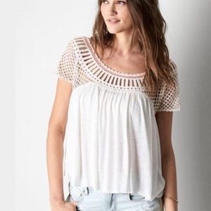NWT American Eagle cream color crochet detail top