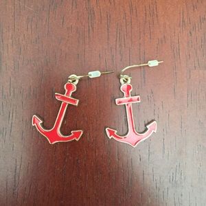 Red anchor earrings