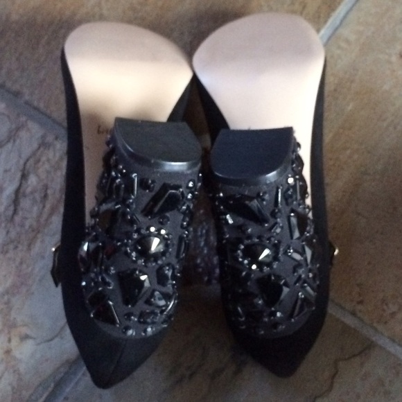 ๐๐NIB Bettye Muller Jewel Heeled Mary Jane Pumps - Picture 7 of 8