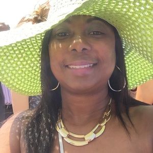 Meet your Posher, Toni