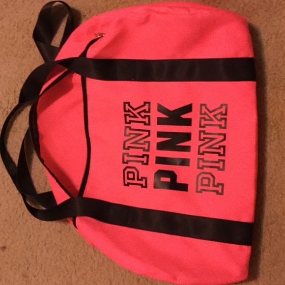 VS pink duffel bag