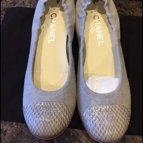 Chanel Classic Gray Ballet Flats - Picture 3 of 4