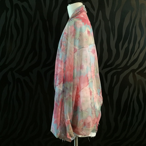 Babooshka Mesh Floral Kimono - Picture 2 of 3