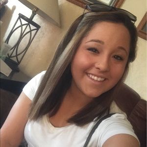Meet your Posher, Samantha