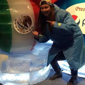 Meet your Posher, Anjelica