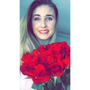 Meet your Posher, Destiny