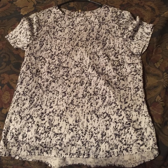 (H&M) black and white silk top