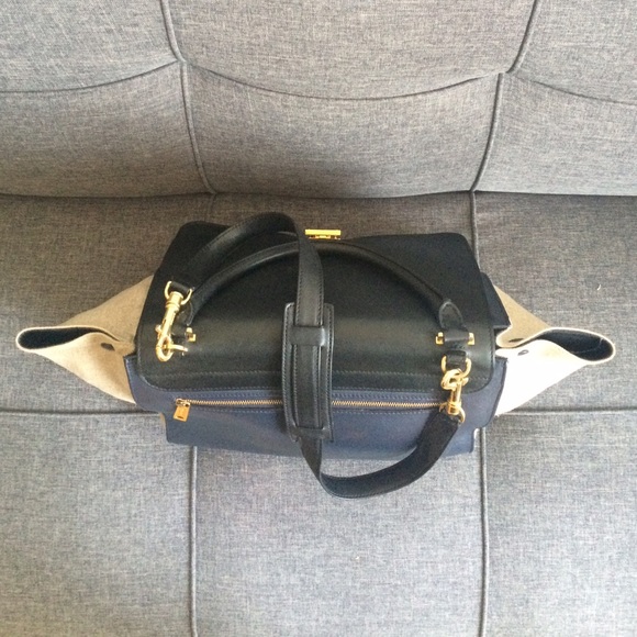 Celine Trapeze Handbag - Picture 3 of 4