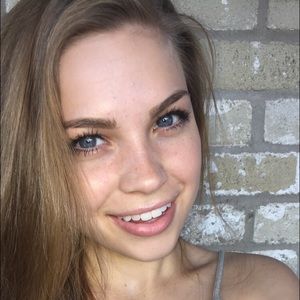 Meet your Posher, Allison