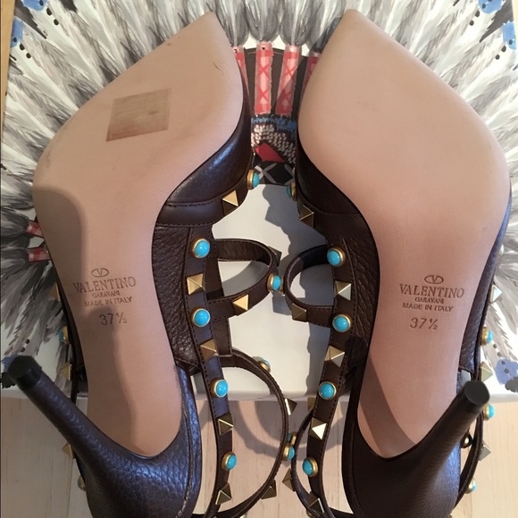 Valentino Rockstuds Leather T-Strap Pump, Brown - Picture 3 of 4