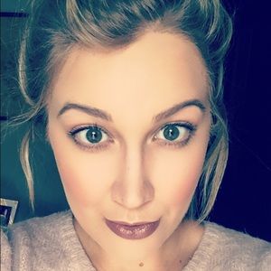 Meet your Posher, Ashleigh